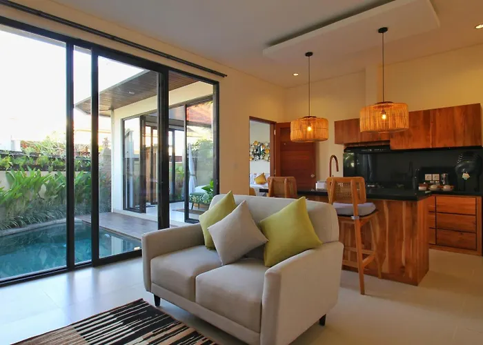 Atuibu Villa *